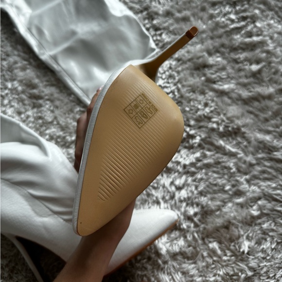 Fashionable Pointy Toed Stiletto Over-The-Knee Women's Boots - Picture 3 of 5